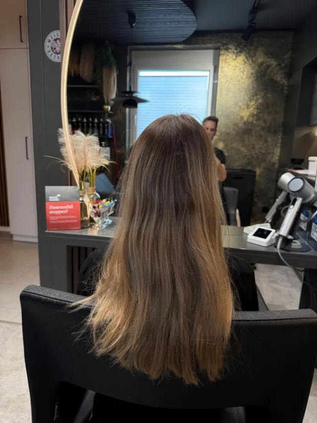 Vorher: herausgewachsenes Blond